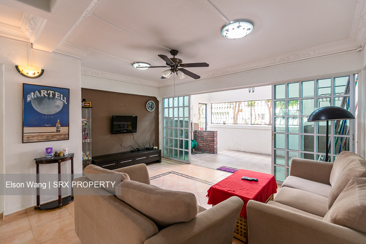 Blk 235 Hougang Street 21 (Hougang), HDB Executive #214913741